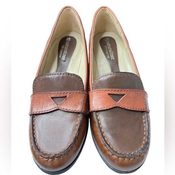 Naturalizer Loafers sizr 6.5 Two Tone Brown Leather Slip On Comfort Shoe Classic - Picture 3 of 8